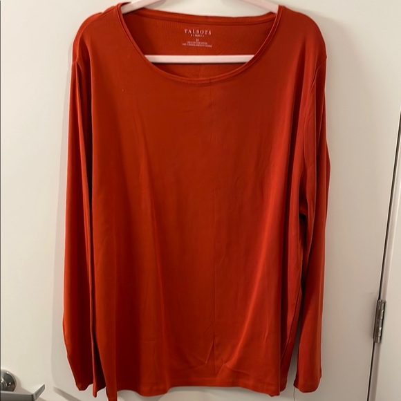 Talbots Women's Long Sleeve Tee NWT - Picture 1 of 5